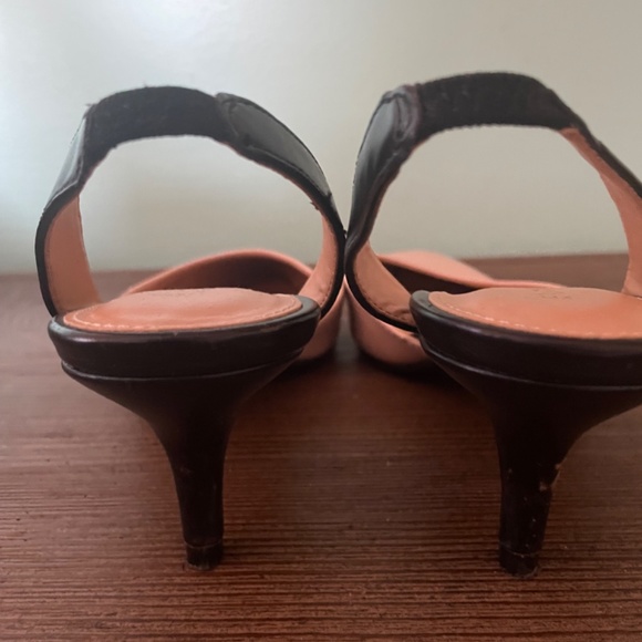 Pink & black low pumps - Picture 4 of 5